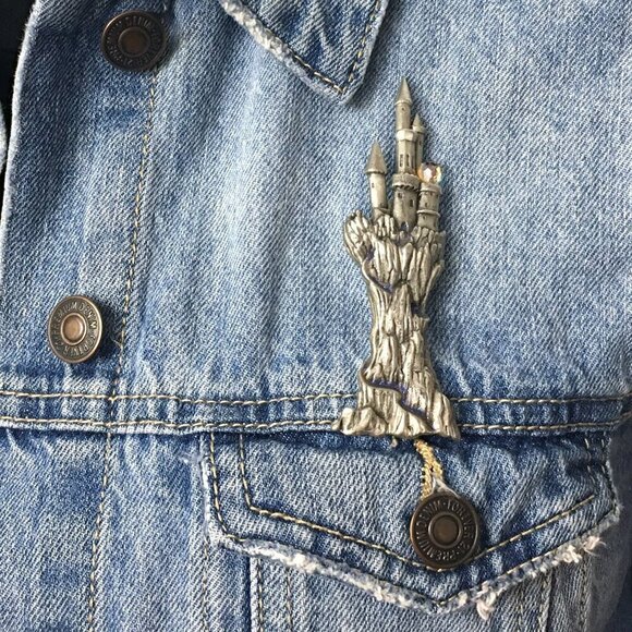 Silver Castle Brooch Halloween Fantasy Witch Jewelry Silver Tone Clear Crystal - Picture 2 of 9